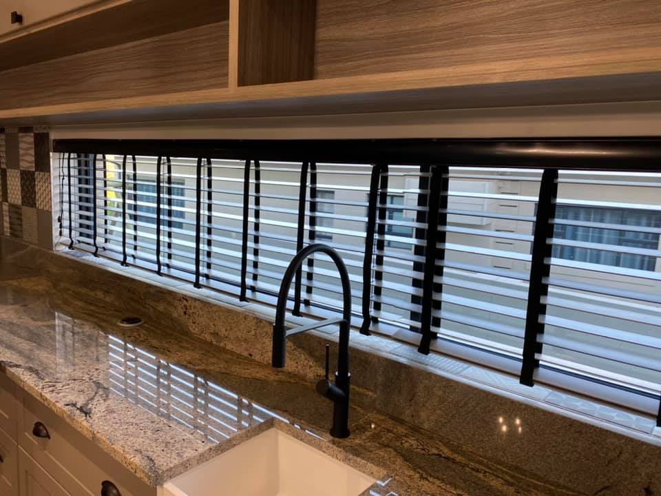 Kitchen - New contemporary face brick construction in the Mossel Bay area by Schoeman Trio Builders