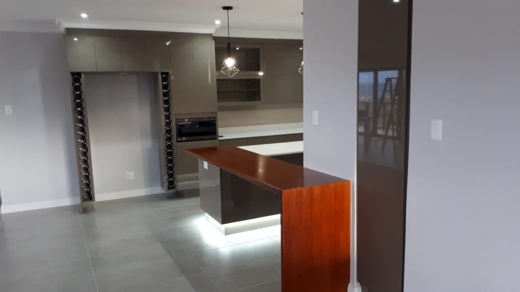 Quality construction - kitchens by Schoeman Trio Builders, Mossel Bay.