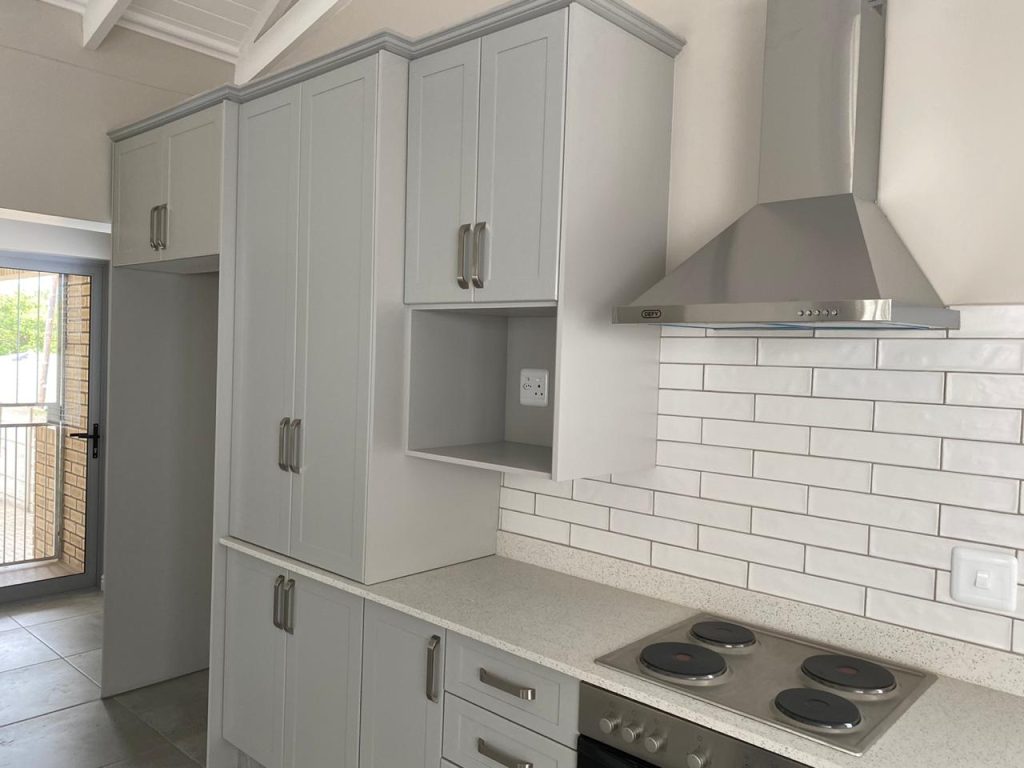 Quality construction - kitchens by Schoeman Trio Builders, Mossel Bay.