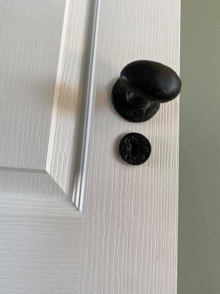 Door dressings - Newly built semi-neoclassical colonial house - Schoeman Trio Builders, Mossel Bay