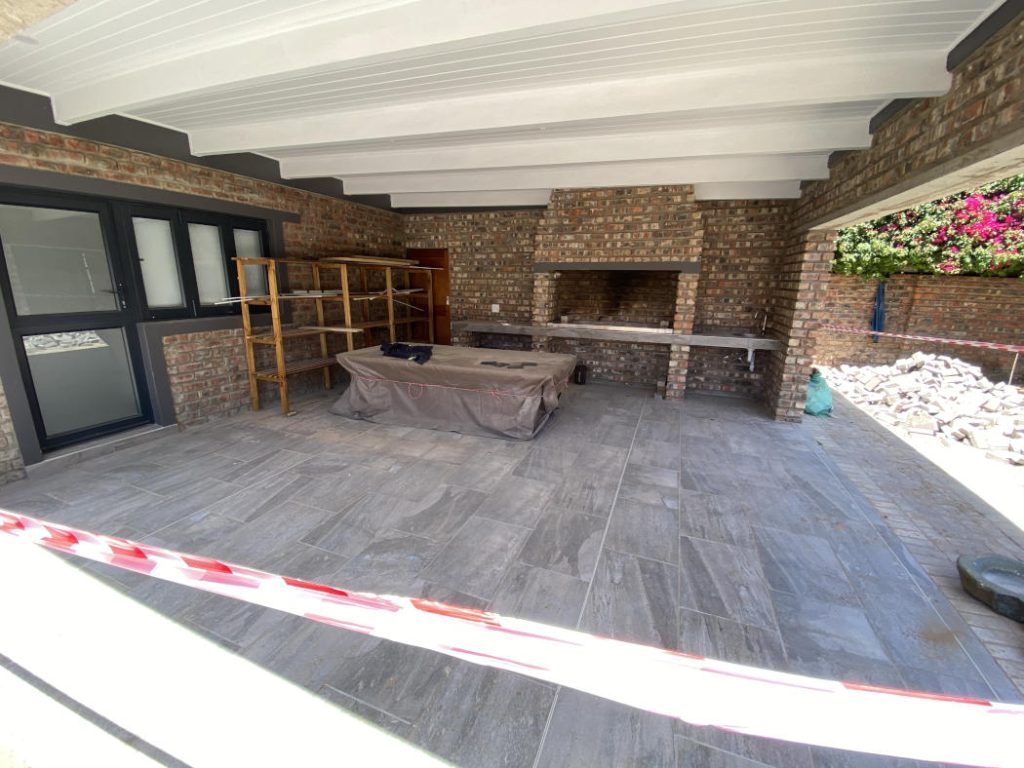 Braai - We construct strong buildings and support our clients with special features. Schoeman Trio Builders, Mossel Bay.