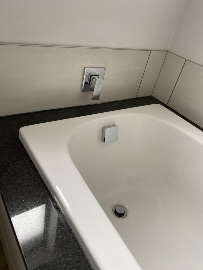 Superior building contractors - bathrooms. Schoeman Trio Builders, Mossel Bay.