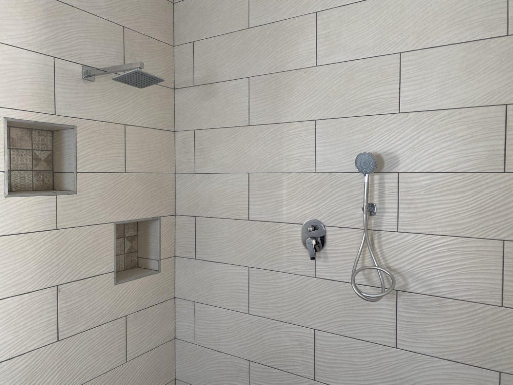 Superior building contractors - bathrooms. Schoeman Trio Builders, Mossel Bay.