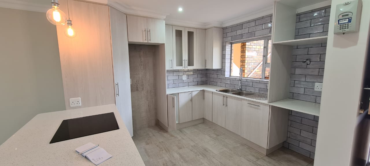 Kitchen - Interior apartment refurbishment in Hartenbos, Schoeman Trio Builders, Mossel Bay
