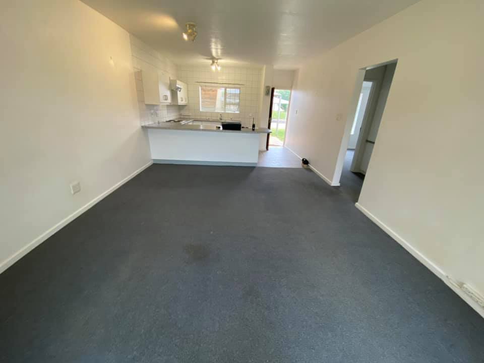 Kitchen before - Interior apartment refurbishment in Hartenbos, Schoeman Trio Builders, Mossel Bay