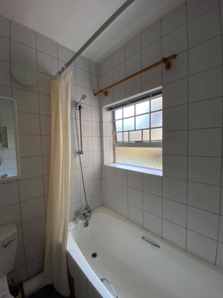 Bathroom before - Interior apartment refurbishment in Hartenbos, Schoeman Trio Builders, Mossel Bay