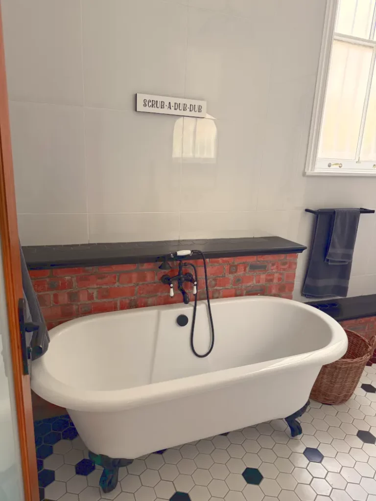 Luxury Stone building conversion Mossel Bay central - Schoeman Trio Builders